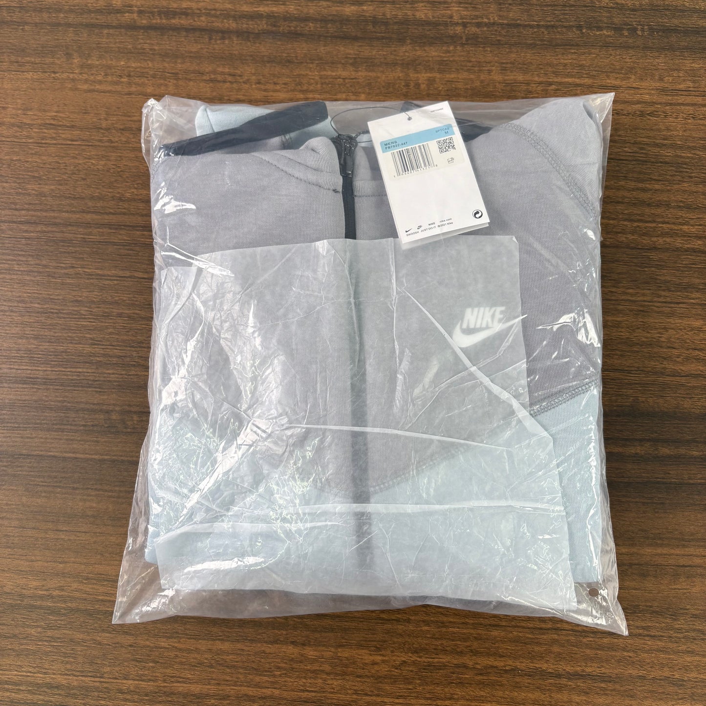 nike tech π₯. ( preorder only atm )