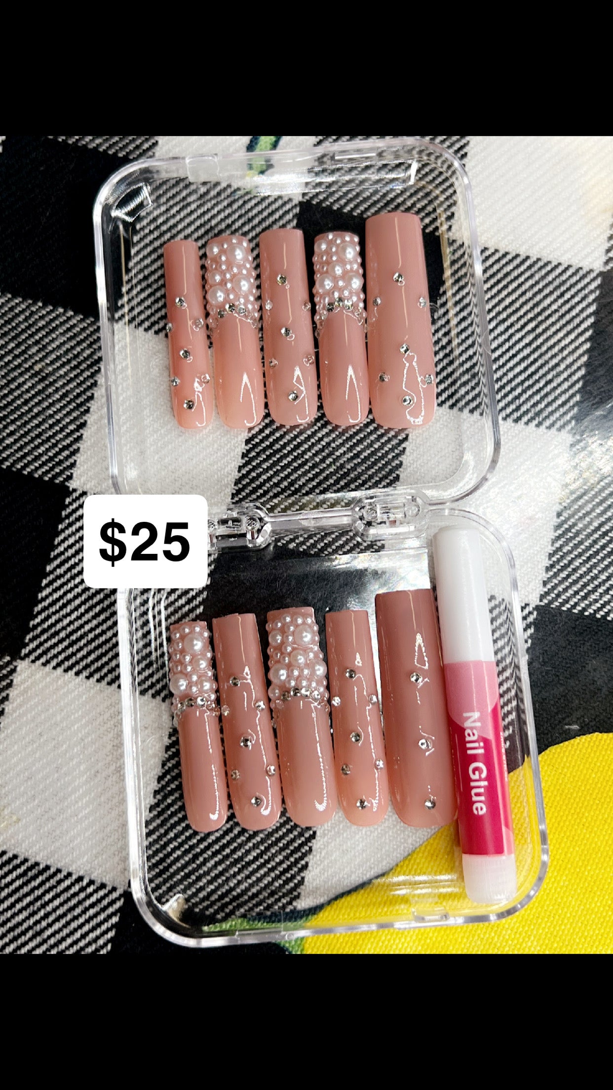 press on nails 🫶🏾- please pay attention