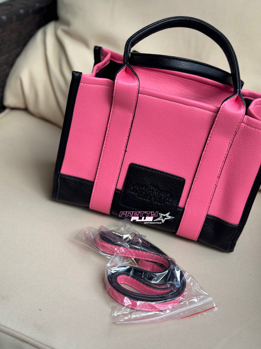 “the tote bag” marc jacobs