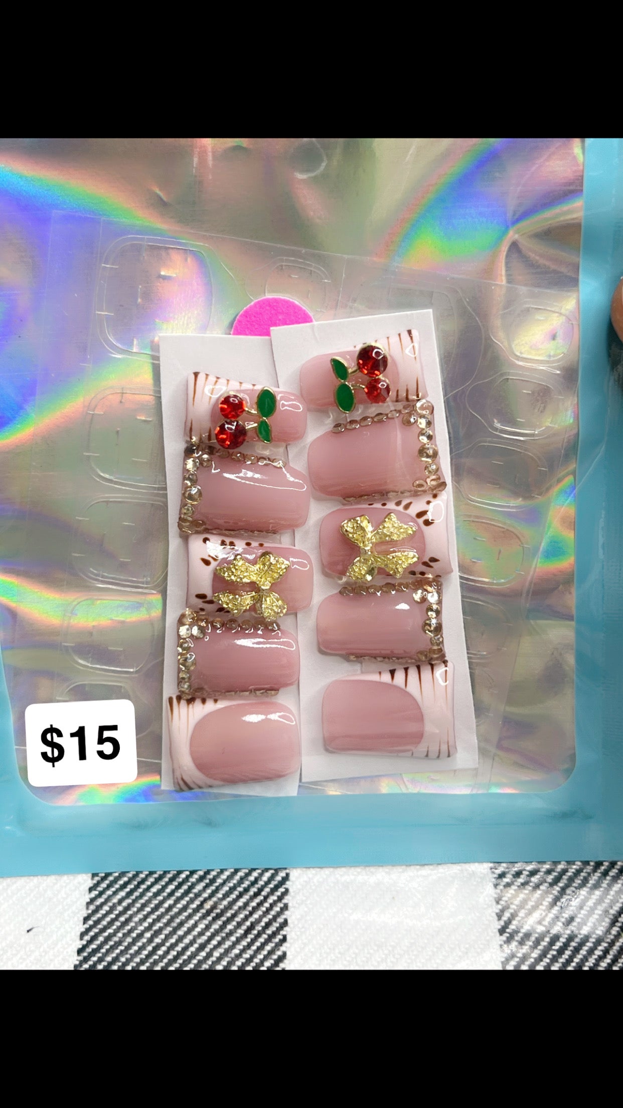 press on nails 🫶🏾- please pay attention