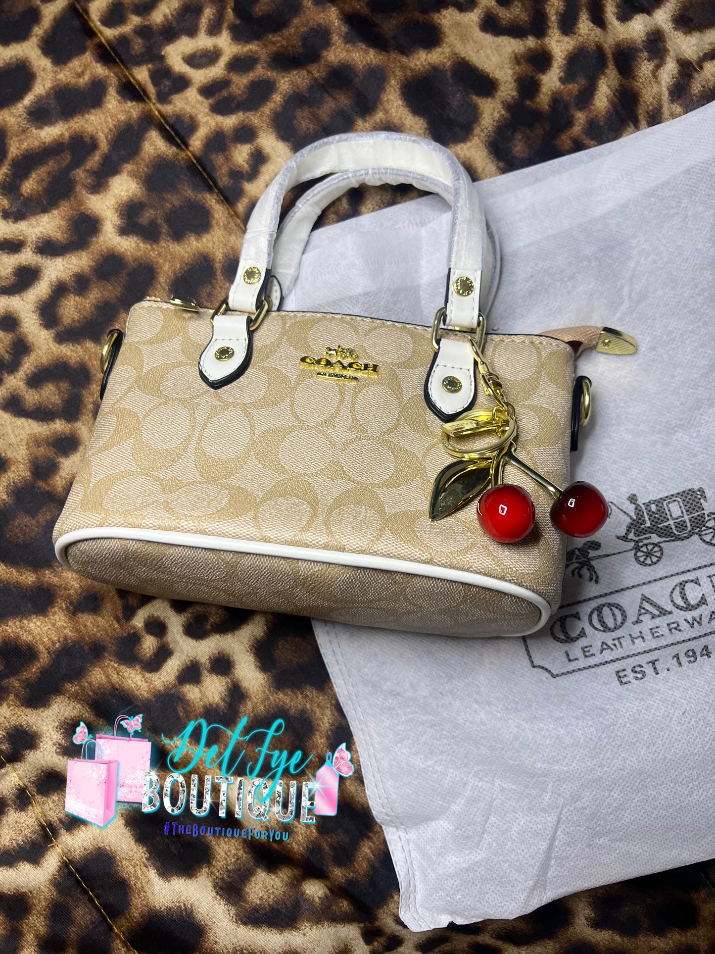 🤍✨ The Vanilla Bean Coach