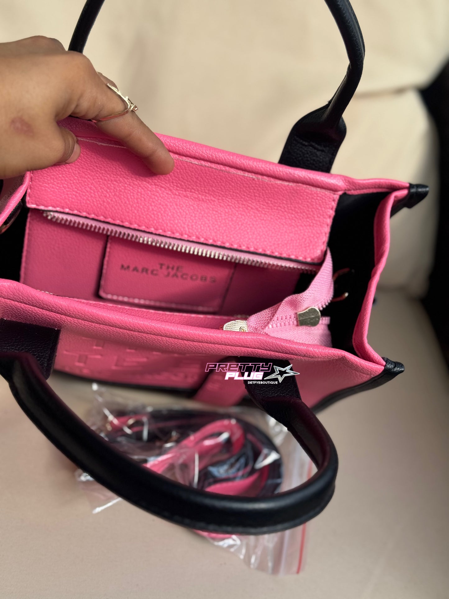 “the tote bag” marc jacobs