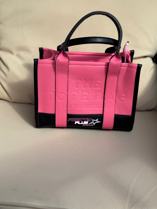 “the tote bag” marc jacobs