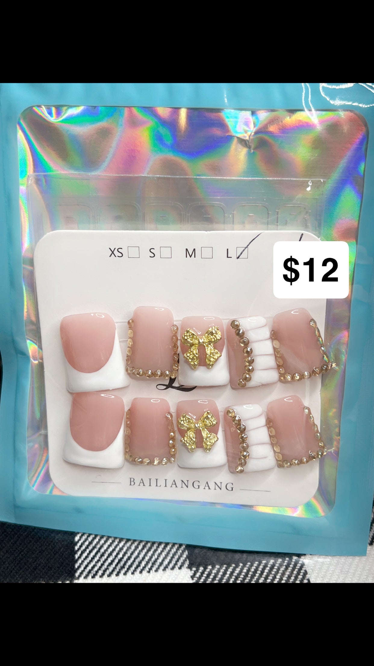 press on nails 🫶🏾- please pay attention